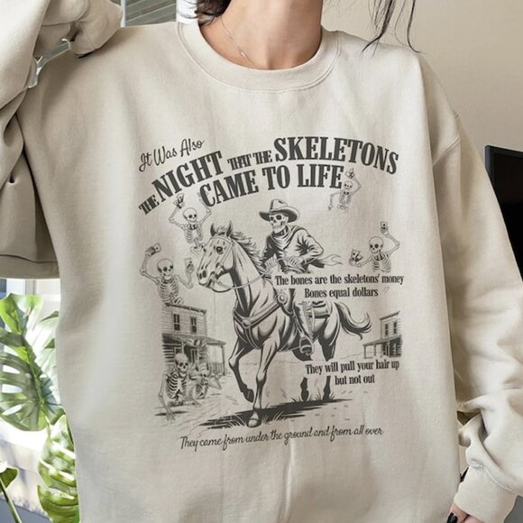 I Think You Should Leave Shirt Night The Skeletons Came To Life Skeleton Song - Picture 2 of 4